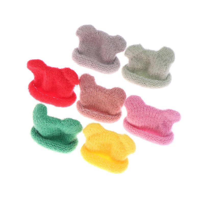 Mini sombrero de punto colorido para niños, sombreros hechos a mano de simulación, accesorios de vestir, juguete de simulación, 1 piezas, 1/12