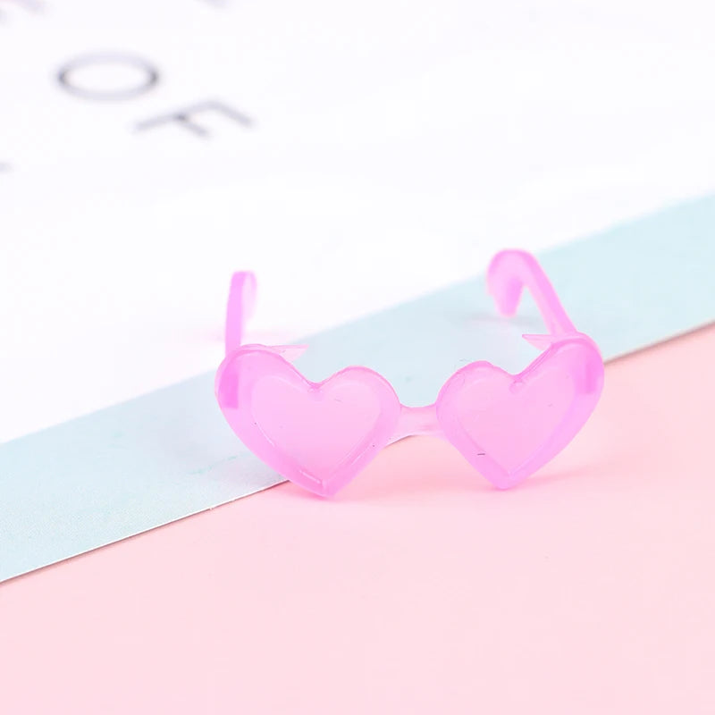 10 Uds. Accesorios para muñecas, Mini gafas de plástico con forma de corazón para muñecas 1/6, casa de muñecas, juguete para niños, gafas de fiesta