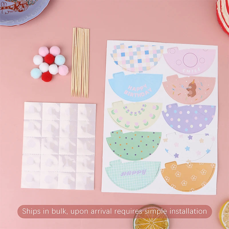 Sombrero de cumpleaños de casa de muñecas de 10 piezas, sombrero de Papá Noel y pastel de cumpleaños, inserto para hornear, Mini sombreros de casa de muñecas, adornos de pastel de feliz cumpleaños