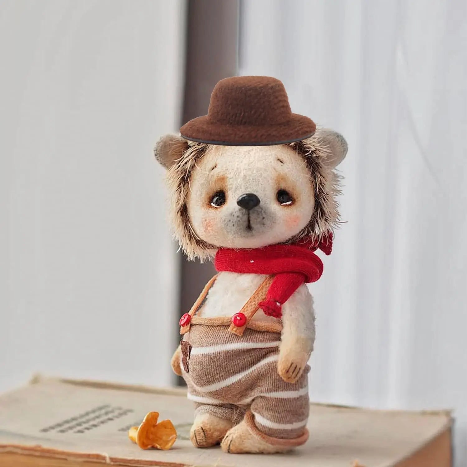 6/12/24 Uds Mini sombrero de copa pequeños sombreros formales en miniatura fieltro para manualidades accesorios para muñecas adornos para fiesta de Navidad 1,6"